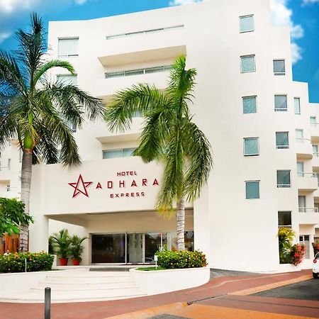 Adhara Express Hotel Cancun Bagian luar foto